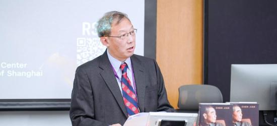 Behind the Writing of Zhou Enlai’s First Comprehensive Biography